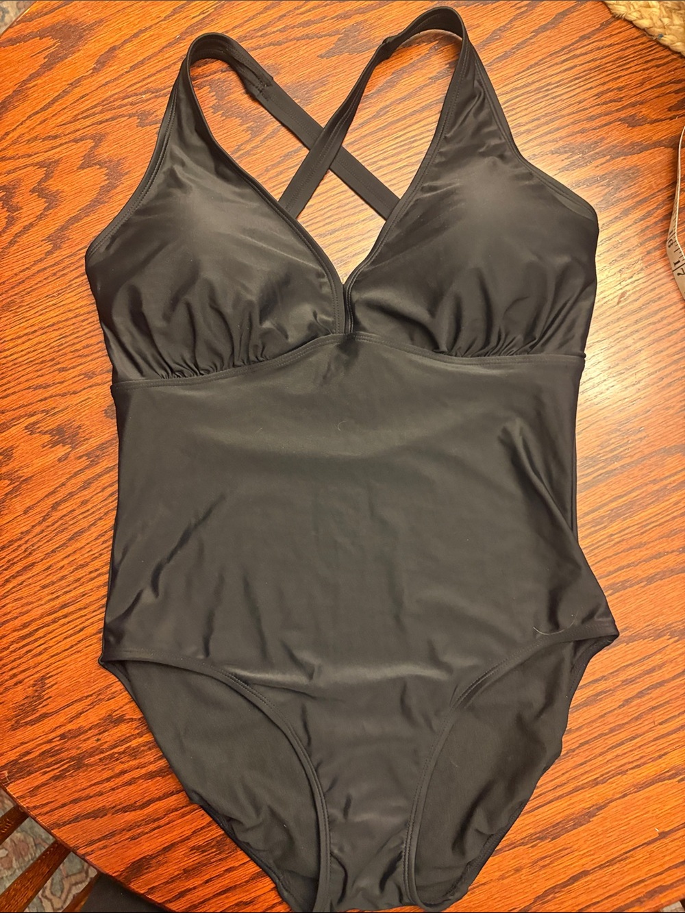 Old Navy Black Cross-Back V-Neck One-Piece Swimsuit